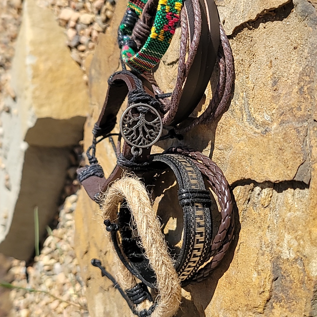 Assorted Bracelet Set